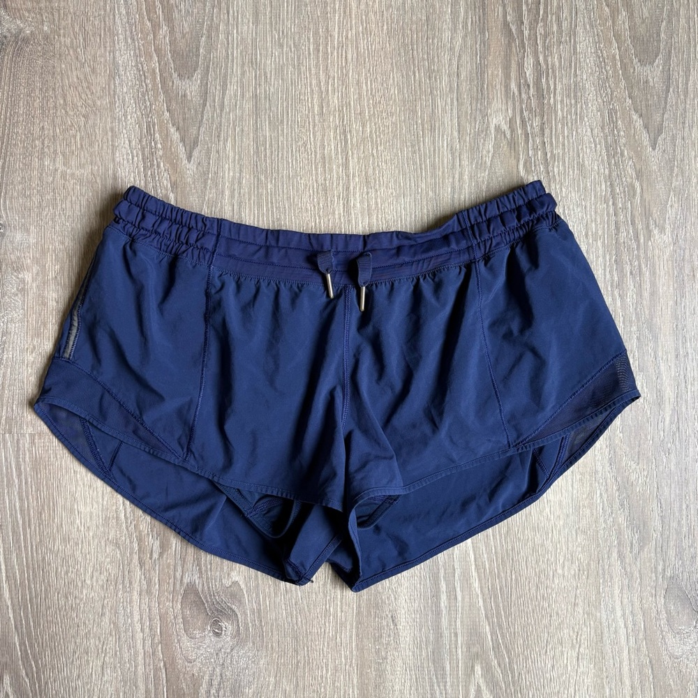 Lululemon Hotty Hot Shorts Size 12